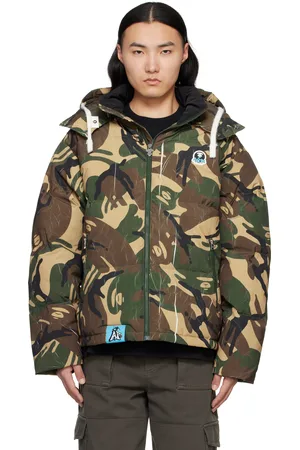 A Bathing Ape Blouson multicolore en duvet à motif camouflage, logo Moonface et capuche