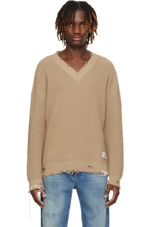 Maison Margiela Pull brun clair à col en V et à bords effilochés