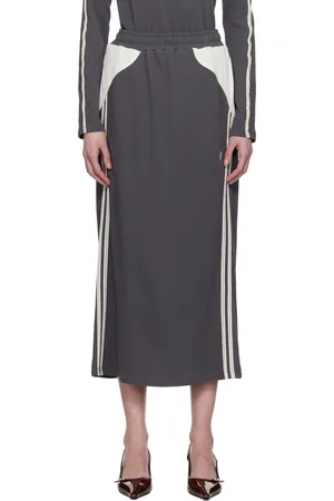 Kijun Jupe midi de style soccer grise en jersey