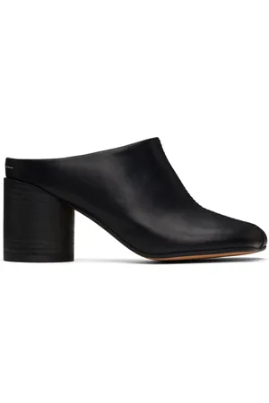 Maison Margiela Mules lustrées noires en cuir tanné au végétal à bout anatomique
