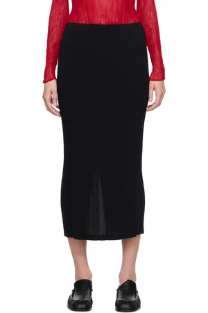 Issey Miyake Jupe longue noire à plissures Hatching