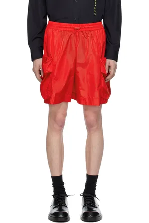 Simone Rocha Short cargo rouge à poches à rabat et à cordon coulissant