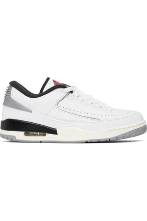 Nike Baskets Jordan 2/3 blanc et gris