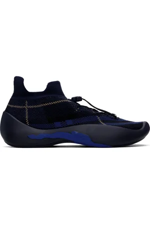 Burberry Baskets Neptune noir et bleu en tricot à carreaux