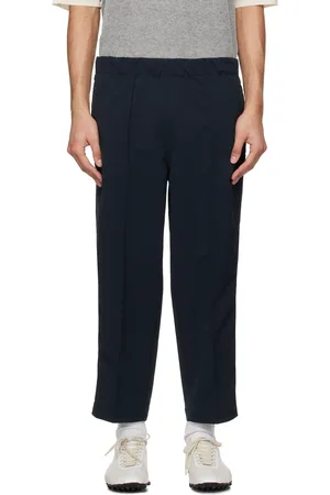 NANAMÍCA Pantalon bleu marine à revers écourtés