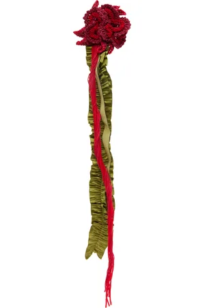 Edward Cuming Broche rouge et kaki en crochet à ornement floral