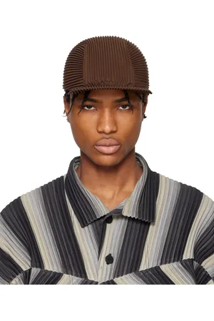 Issey Miyake Casquette plissée brune