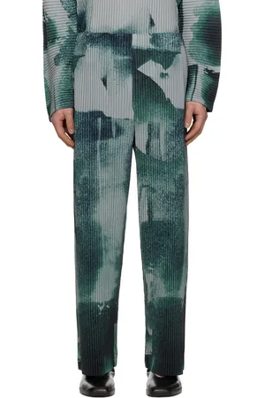 Issey Miyake Pantalon gris à motif Wind Walk