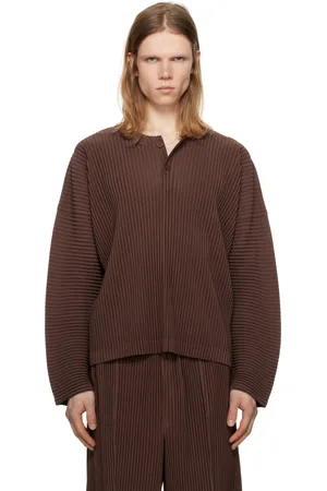 Issey Miyake Henley Monthly Color February brun