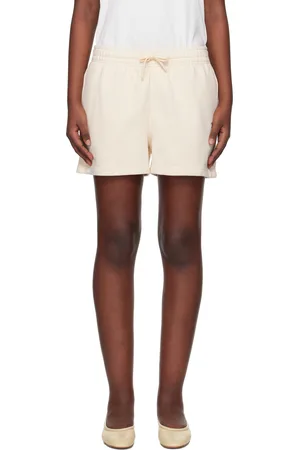 Maison Kitsuné Short de survêtement beige à écusson à logo de renard