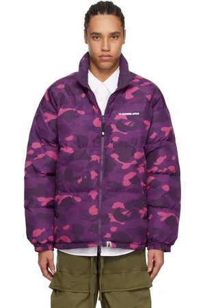 BAPE Blouson réversible mauve rembourré en duvet à motif camouflage