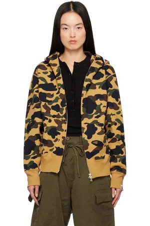 BAPE Pull à capuche à glissière kaki et brun clair à motif camouflage ABC et à requin emblématique