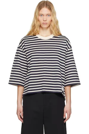 Ami T-shirt décontracté bleu marine et blanc cassé à rayures