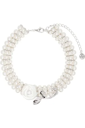 Shushu/Tong Collier étagé blanc à perles et à ornement de rose en céramique édition YVMIN