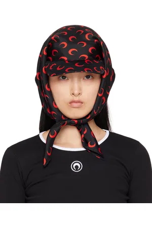 Marine Serre Casquette de style voile noir et rouge en sergé suprarecyclé de soie exclusive à SSENSE