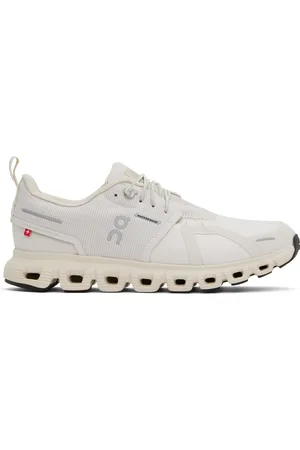 On Running Baskets imperméables Cloud 6 beiges
