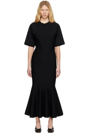 Ami Robe longue noire à godets