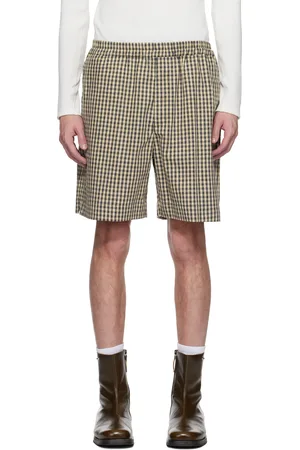 KARMUEL YOUNG Short droit noir et jaune à carreaux
