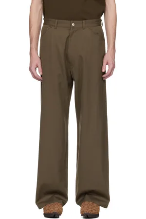Omar Afridi Pantalon brun en laine à motif chevronné