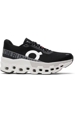 On Running Baskets Cloudmster 2 noir et blanc
