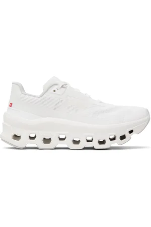On Running Baskets Cloudmster Void blanches