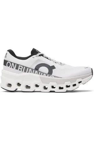 On Running Baskets Cloudmster 2 blanches