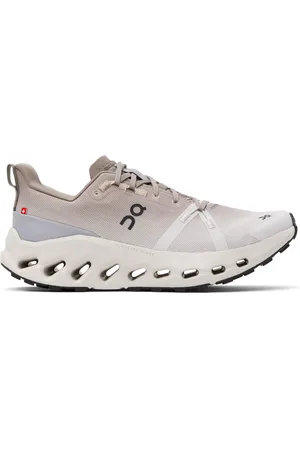 On Running Baskets de randnée imperméables Cloudsurfer taupe