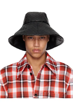 Bottega Veneta Chapeau bob noir en cuir tissé façon intrecciato