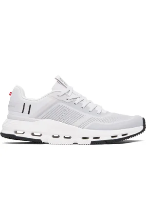 On Running Baskets Cloudnova Form 2 blanc et gris