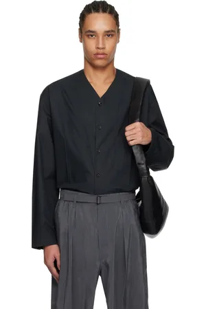 LEMAIRE Chemise noire à col en V