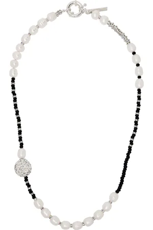 Pearl Octopuss. Y Collier argenté à perles et à ornements en verre taillé