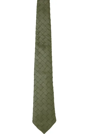 Bottega Veneta Cravate kaki en cuir tissé façon intrecciato
