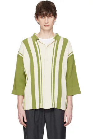 Document Chemise vert et blanc cassé en tricot à rayures en intarsia