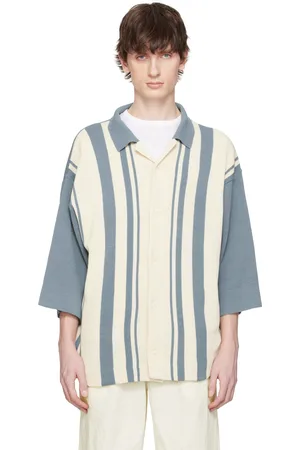 Document Chemise bleu et blanc cassé en tricot à rayures en intarsia