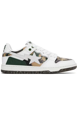 BAPE Baskets SK8 #2 M1 blanc et kaki à logos et à étoiles emblématiques