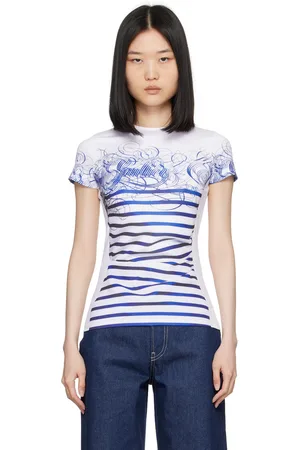 Jean Paul Gaultier T-shirt blanc et bleu à rayures marinières et logos calligraphiés - Fashion Fiction