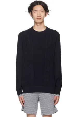 Vince Pull bleu marine en tricot câblé