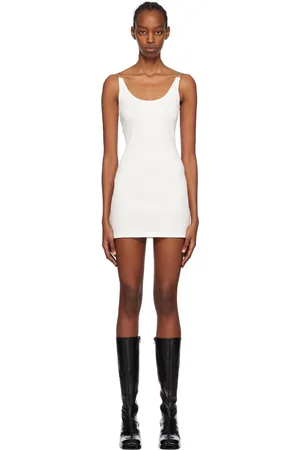 DION LEE Robe courte blanche à ferrures exclusive à SSENSE