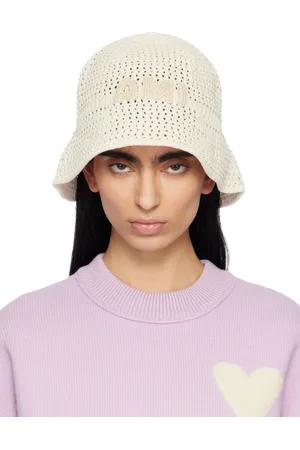 Ami Chapeau bob blanc cassé à appliqués à logo et à rebord en tricot
