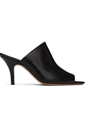 Maison Margiela Mules noires en cuir nourri à bout ouvert