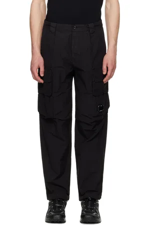 C.P. Company Pantalon cargo noir en nylon Flatt