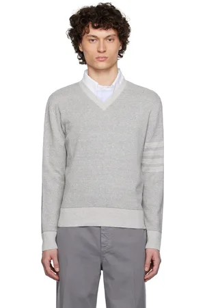 Thom Browne Pull texturé gris en lin et coton à rayures et à col en V