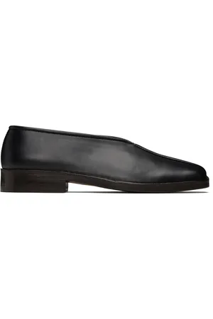 LEMAIRE Chaussons noirs à passepoil