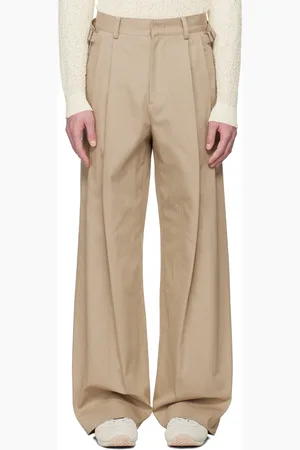 SYSTEM Pantalon beige à motif chevronné exclusif à SSENSE