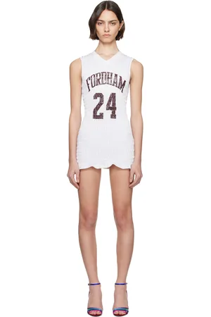 Conner Ives Robe courte blanche en maillots de basketball suprarecyclés à bouillons