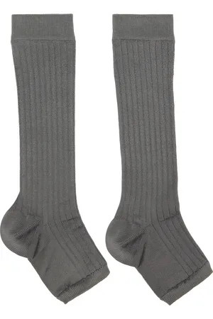 Swedish Stockings Chaussettes sans bout hauteur mollet grises exclusives à SSENSE