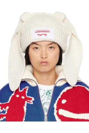 Charles Jeffrey Loverboy Bonnet épais blanc cassé à appliqués à oreille