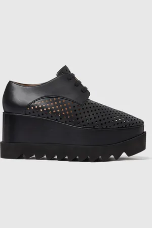 Stella McCartney Chaussures a plateforme perforees Elyse, Femme