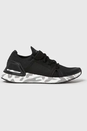 Stella McCartney Baskets de running UltraBOOST DNA, Femme