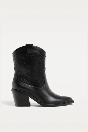 Stradivarius Bottines cowboy à talon 39